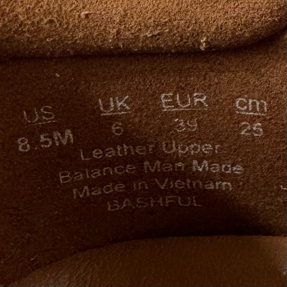 Naturalizer Bashful Soft Bronze Leather Loafers 8.5 Metallic Copper Flats NWOT - Picture 8 of 10